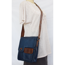 Load image into Gallery viewer, Messenger Bag Style # 1728-25
